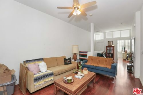 114 Harbor Blvd, Anaheim CA 92801-2421 exterior