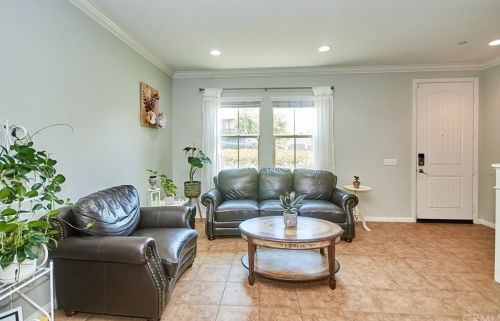 65 Distant Star, Irvine, CA 92618-8817