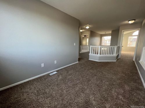 19083 Chenango Cir, Aurora CO 80015-4946 exterior