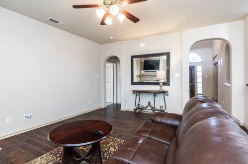 353 Branding Iron Trl, Fort Worth TX  76131-4582 exterior