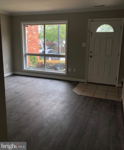 13235 Keach Pl, Herndon, VA 20170-4326