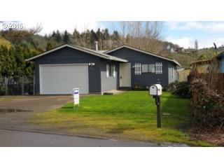 617 Center St, Sheridan, OR 97378-1313