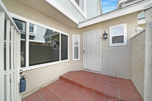 21155 Serra Vis, El Toro, CA 92630-7044