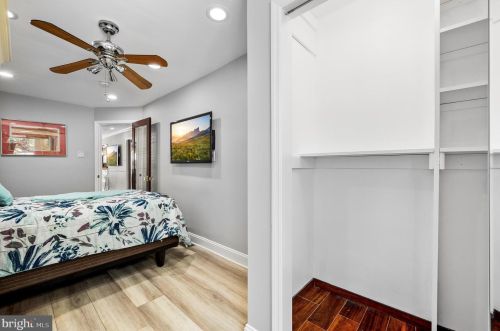 2833 10th St, Philadelphia PA 19122-6021 exterior