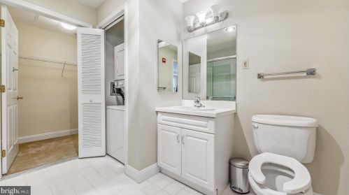 2304 Windrow Dr, Princeton NJ 08540-5020 exterior