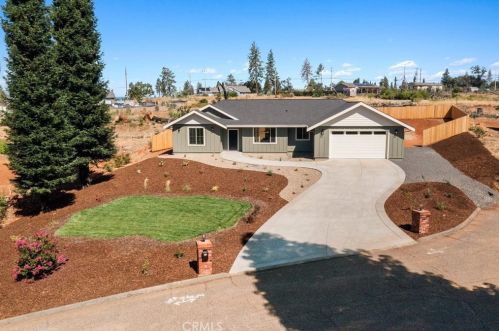 371 Starlight Ct, Paradise, CA 95969-5762
