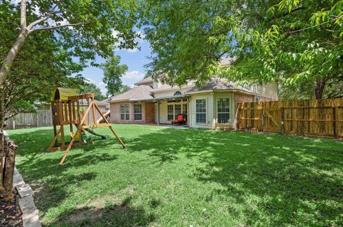 6418 Cyn Pointe Ln, Richmond TX 77469-6106 exterior