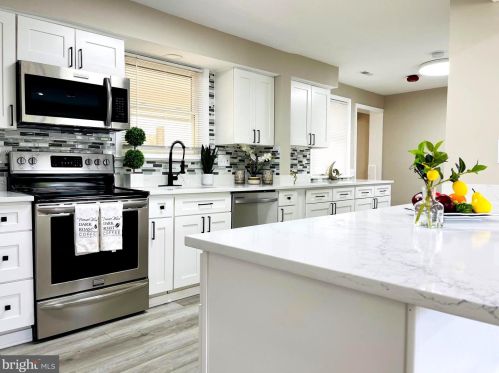 428 Northwest Dr, Silver Spring MD  20901-4417 exterior