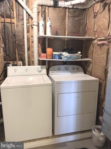 9492 Vollmerhausen Dr, Columbia MD  21046-2004 exterior