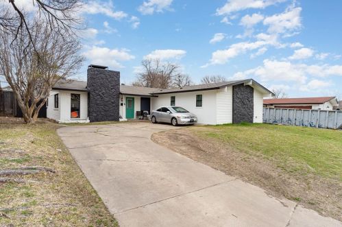 3057 Dothan Ln, Dallas, TX 75229-3717