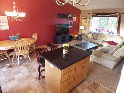 433 Stanley Dr, Foley, MN 56329-8777