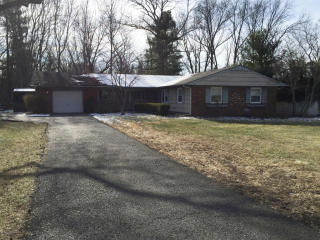 32 Ogden Ln, Millstone Township, NJ 07726-2811