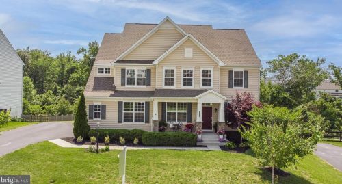 13562 Eagles Rest Dr, Leesburg, VA 20176-5035