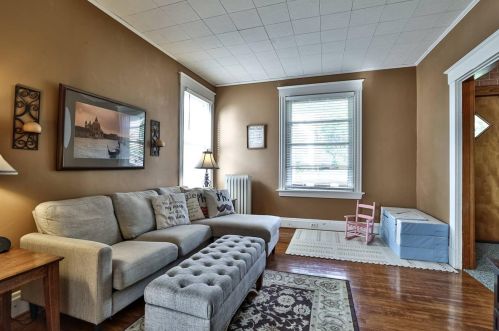 3732 Frances Ave, Cincinnati OH 45211-4613 exterior