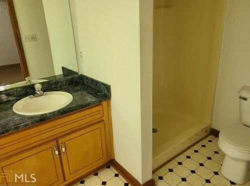 393 Belair Dr, Stockbridge GA  30281-2080 exterior