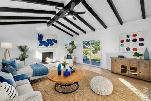 22721 Ladeene Ave, Torrance CA  90505-3440 exterior