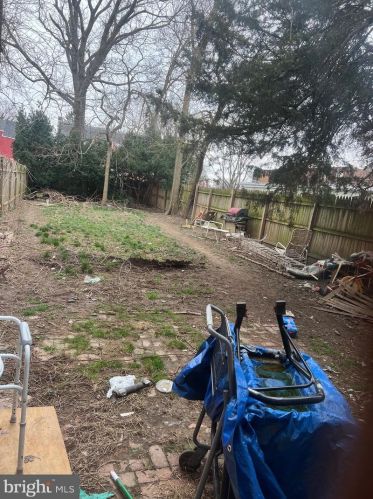 15 Howard Ave, Lancaster PA  17602-3603 exterior