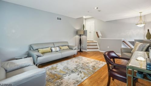 47 Clarken Dr, Town Center NJ  07052-3453 exterior