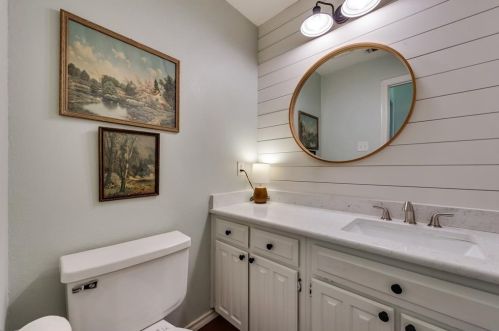 6856 Rolling Rdg Dr, Fort Worth TX  76182-7020 exterior