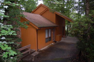 118 Fairway Ln, Beech Bottom, NC 28657-8229