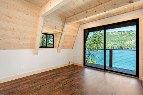 14144 Shore Dr, Truckee CA  96161-3412 exterior