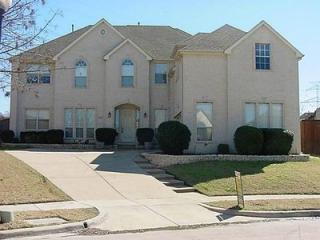 3632 Cimarron Dr, Carrollton TX  75007-6303 exterior