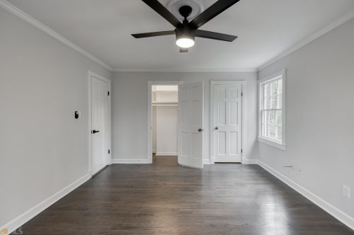 170 Huntcliff Pt, Atlanta GA  30350-1601 exterior