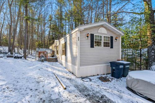 21 Sullivan Dr, Allenstown, NH 03275-2206