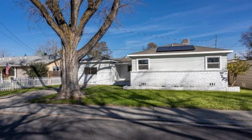 2014 Monticello Ave, Modesto CA  95350-2913 exterior