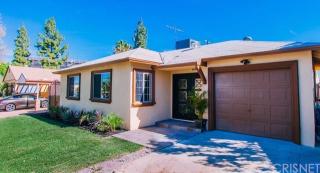 5174 Garden Grove Ave, Los Angeles CA  91356-4339 exterior
