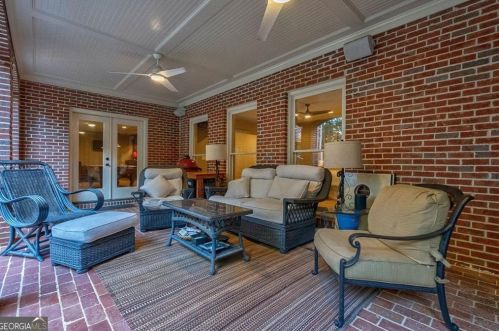 8186 Hewlett Rd, Atlanta GA  30350-3501 exterior