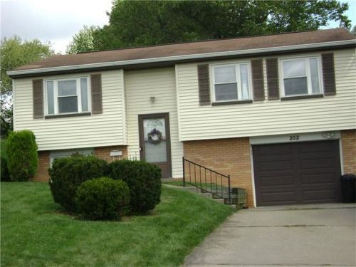 202 Cottonwood Dr, Noblestown, PA 15071-1110