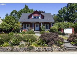5907 Hawthorne Blvd, Portland, OR 97215-3457