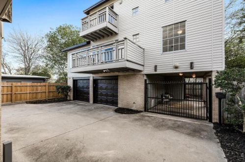3631 Lafayette Ave, Fort Worth, TX 76107-4028