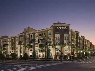 2045 State College Blvd, Anaheim CA  92806-0167 exterior