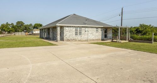 8998 Leroy Rd, Princeton TX 75407-4057 exterior