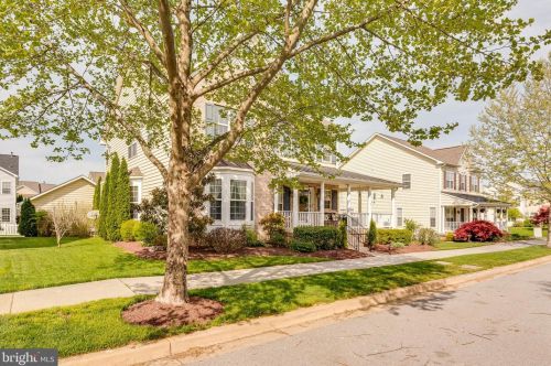 398 Prospect Hill Blvd, Charles Town, WV 25414-5435