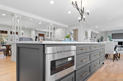 1422 Druid Hills Ct, Naperville IL  60563-1114 exterior