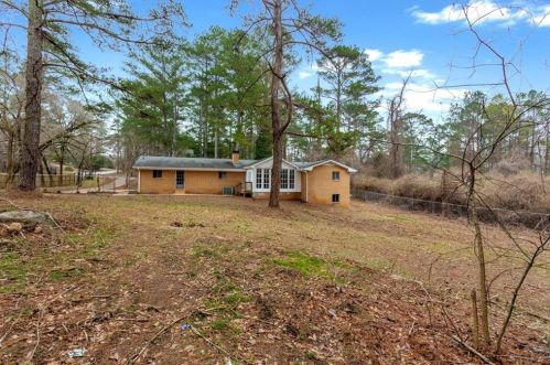 2285 Enon Rd, Atlanta GA  30349-1282 exterior