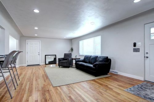 1520 Xanthia St, Denver CO  80220-2218 exterior