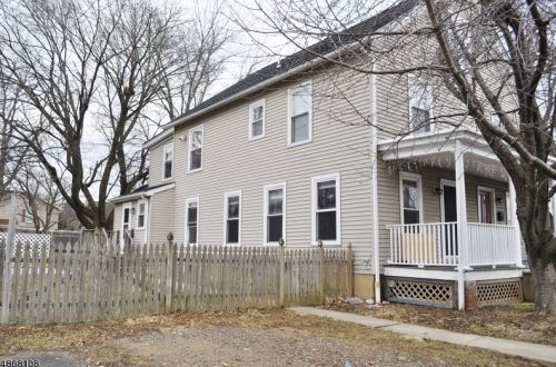 429 Sharp St, Hackettstown NJ  07840-1933 exterior