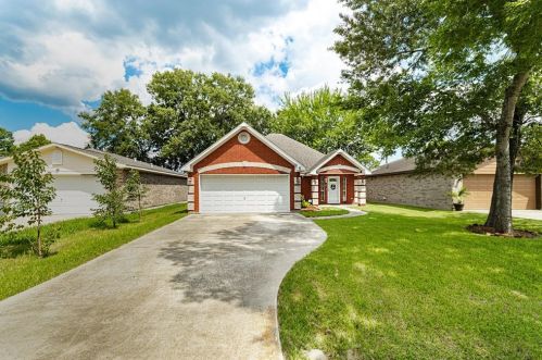 405 Brownell St, Morgans Point, TX 77571-5543