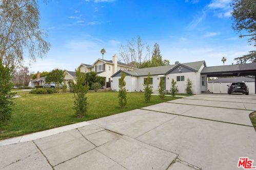 4522 Stern Ave, Van Nuys CA  91423-2928 exterior