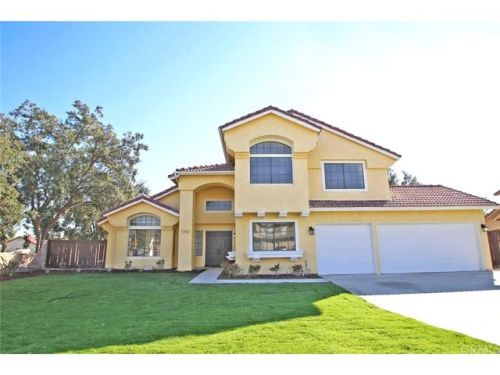 1703 Via Verde Dr, Rialto, CA 92377-3747