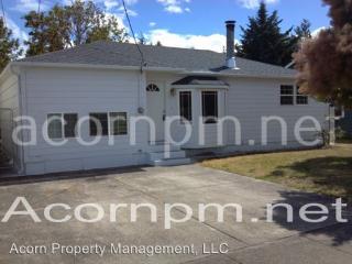 571 M St, Springfield OR  97477-2842 exterior