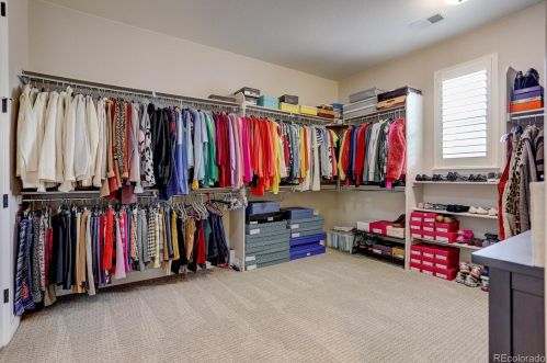 27270 Lakeview Dr, Aurora CO 80016-2514 exterior