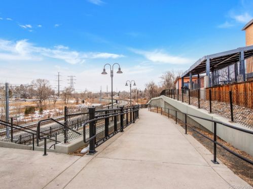 1440 Knox Ct, Denver CO  80204-1648 exterior