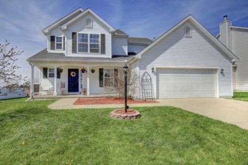 402 Deerpath St, Tolono, IL 61880-9020