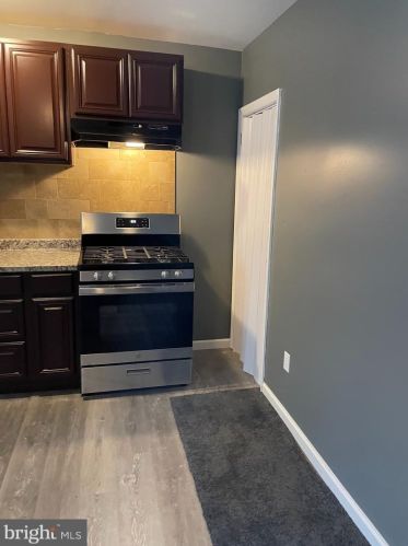 1344 Decatur St, Camden NJ  08104-1734 exterior