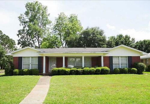 451 Arthur Ave, Shreveport, LA 71105-3113